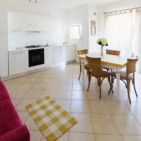 Apartment Ea Bianca Near Beach - Happy Baja Sardinia