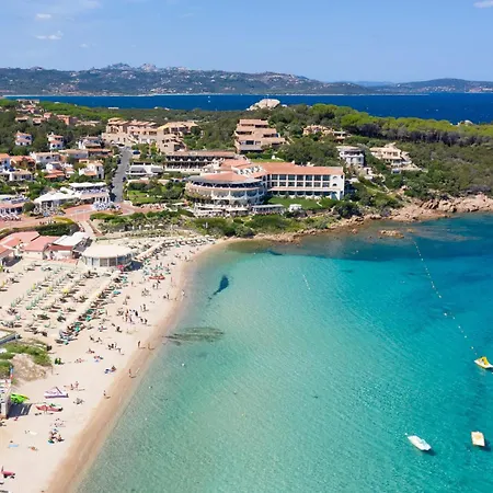 Ea Bianca Near Beach - Happy *